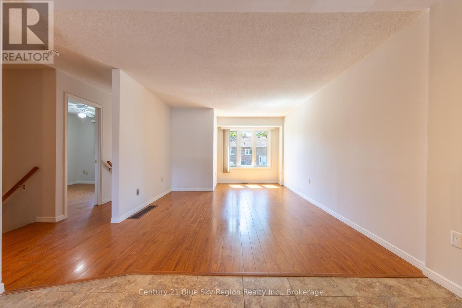 624 LAKESHORE DRIVE, North Bay (Ferris) — photo 5
