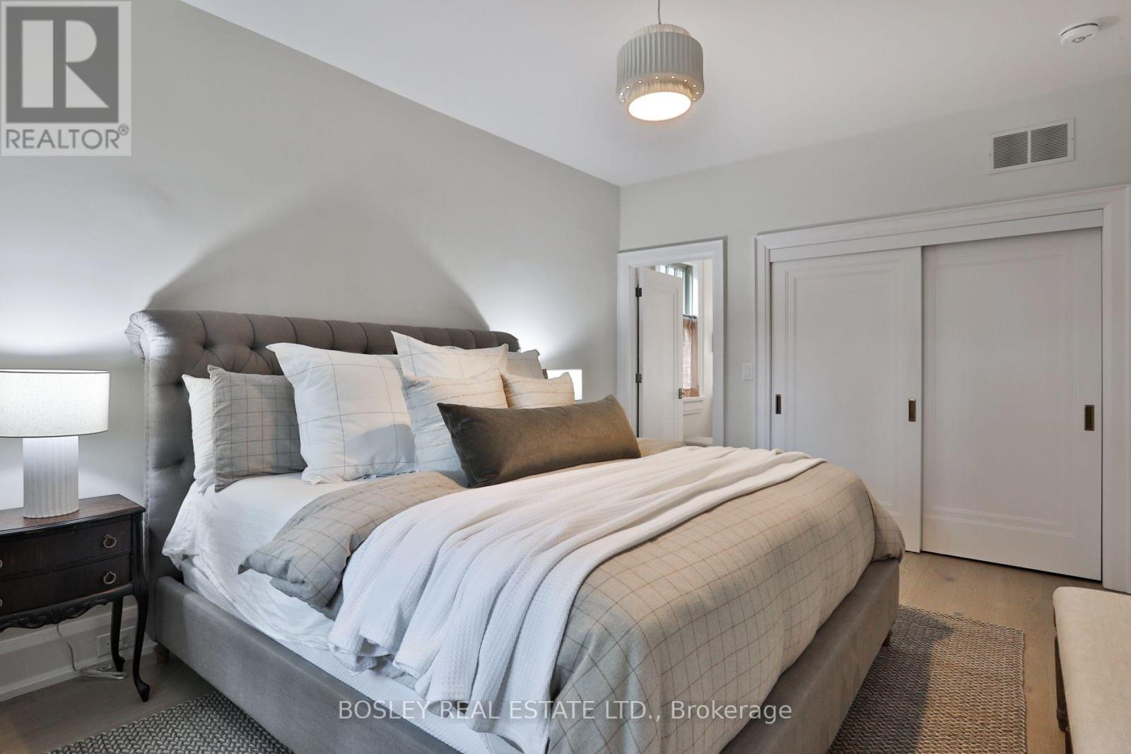 43 WHITEHALL ROAD - 46