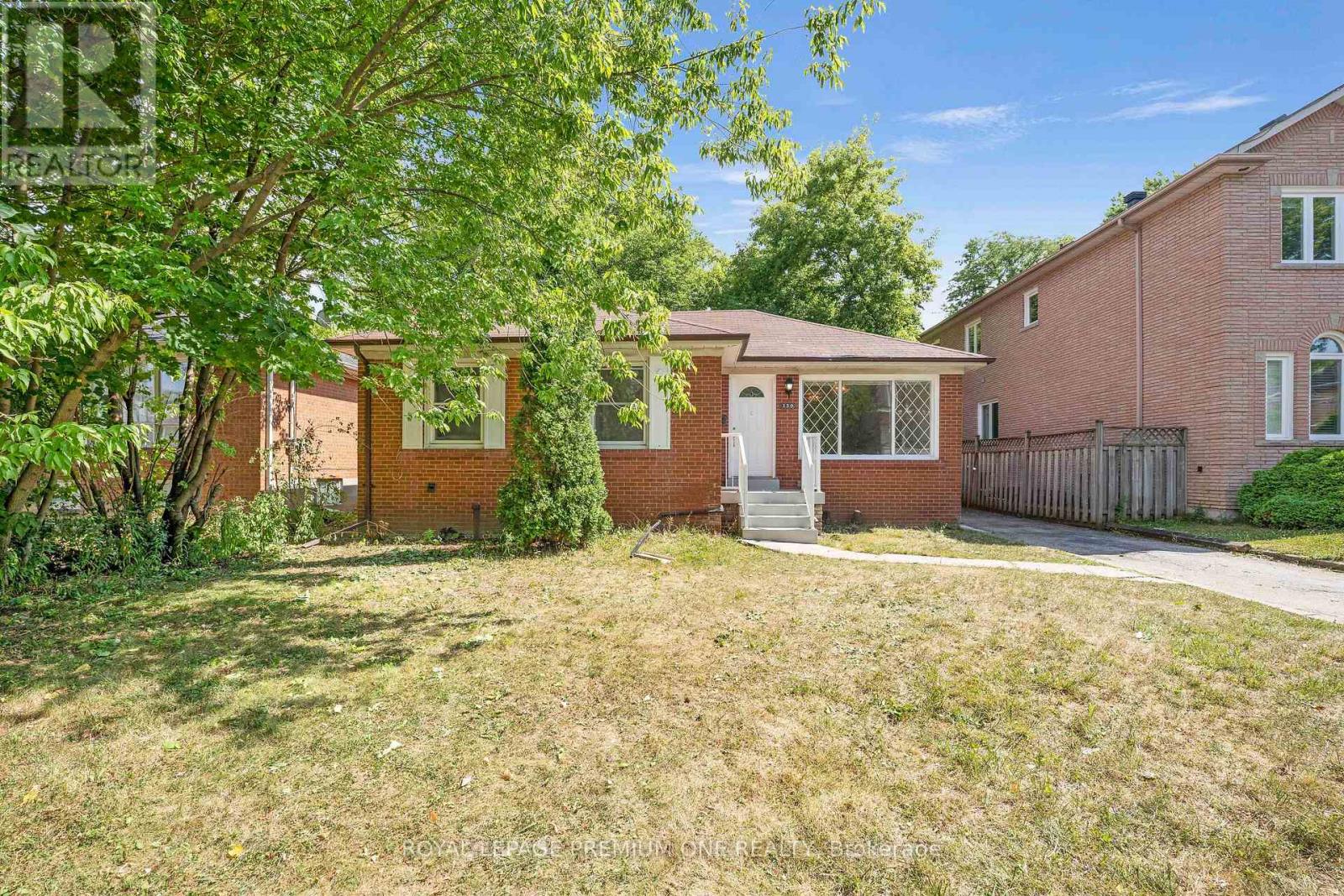 MAIN LEVEL - 139 MCKEE AVENUE, Toronto (Willowdale East)