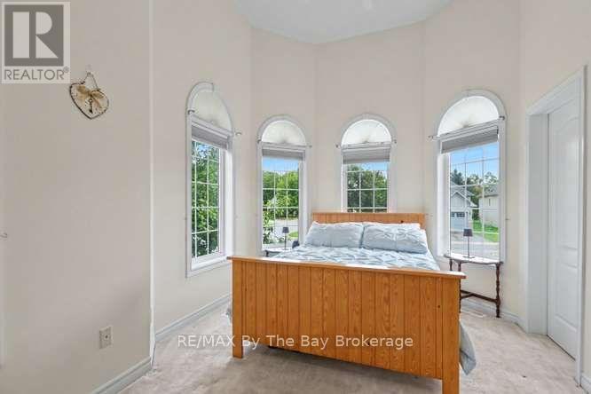 90 MEADOWLARK BOULEVARD - Image 18