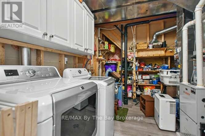 90 MEADOWLARK BOULEVARD - Image 33