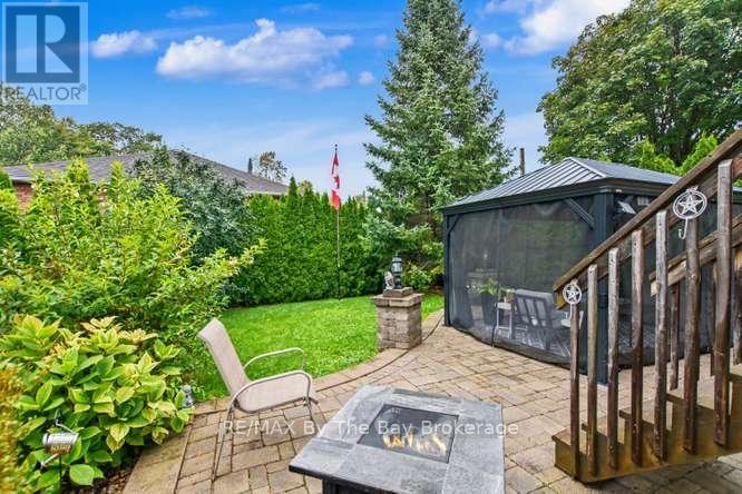 90 MEADOWLARK BOULEVARD - 39