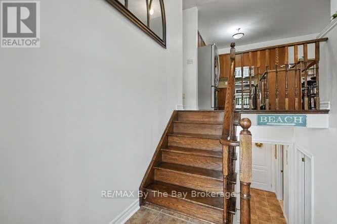 90 MEADOWLARK BOULEVARD - 6