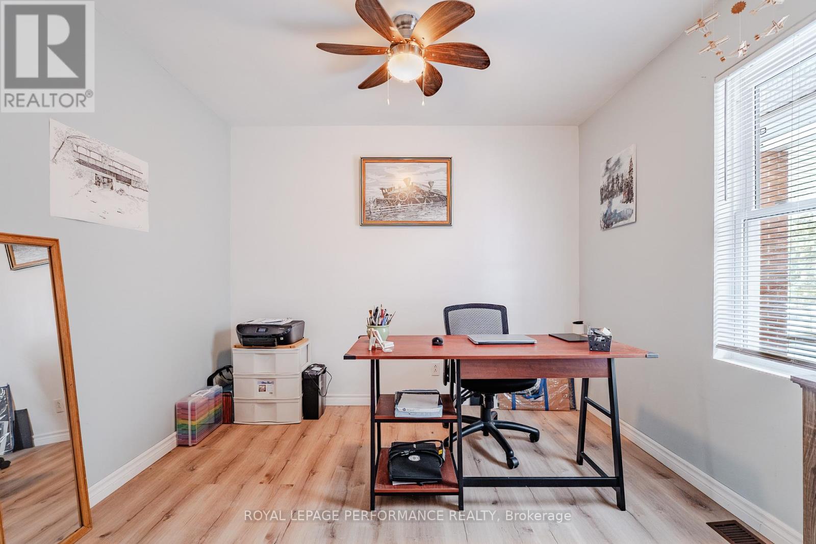 3301 ROSS AVENUE - Image 20