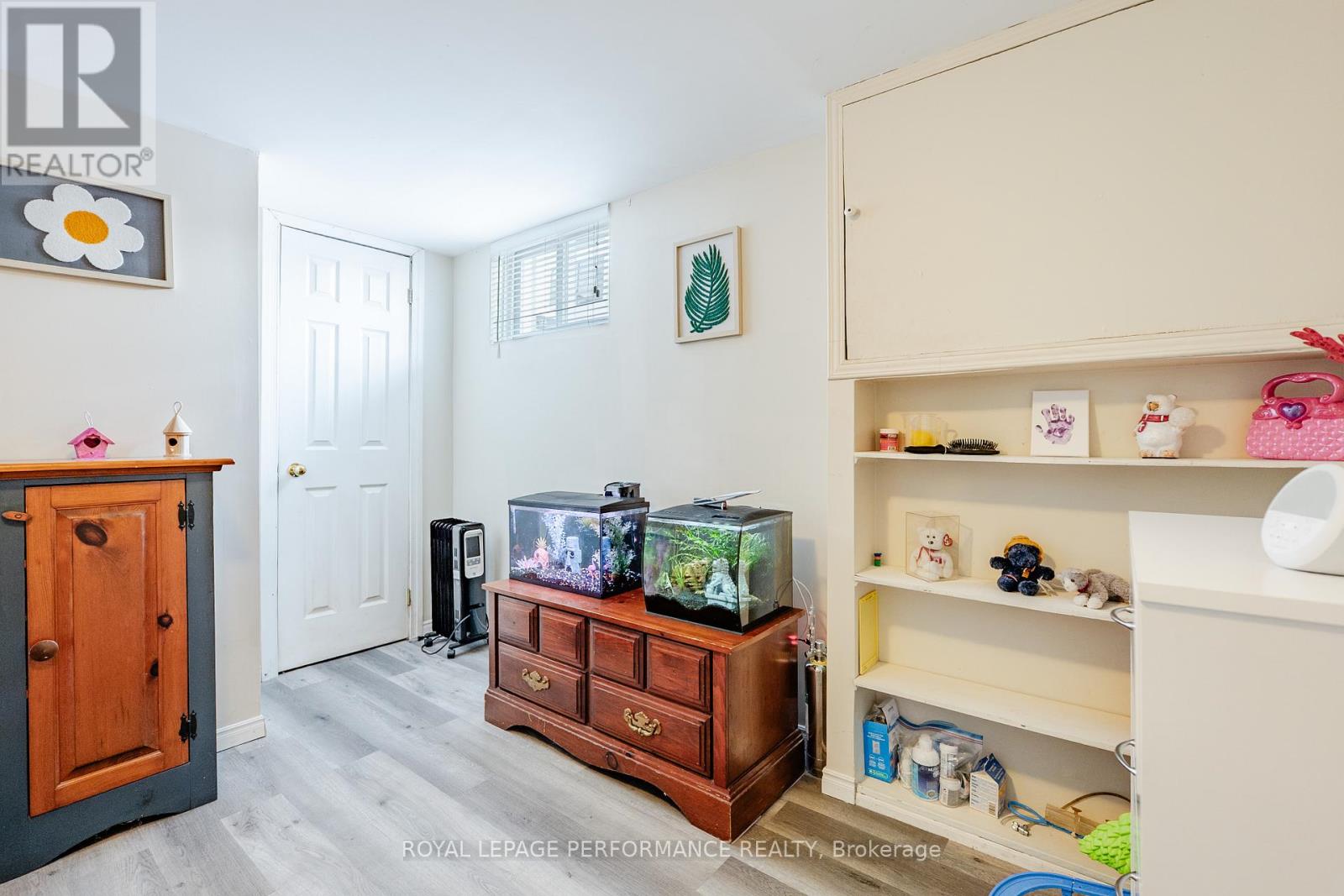 3301 ROSS AVENUE - Image 31