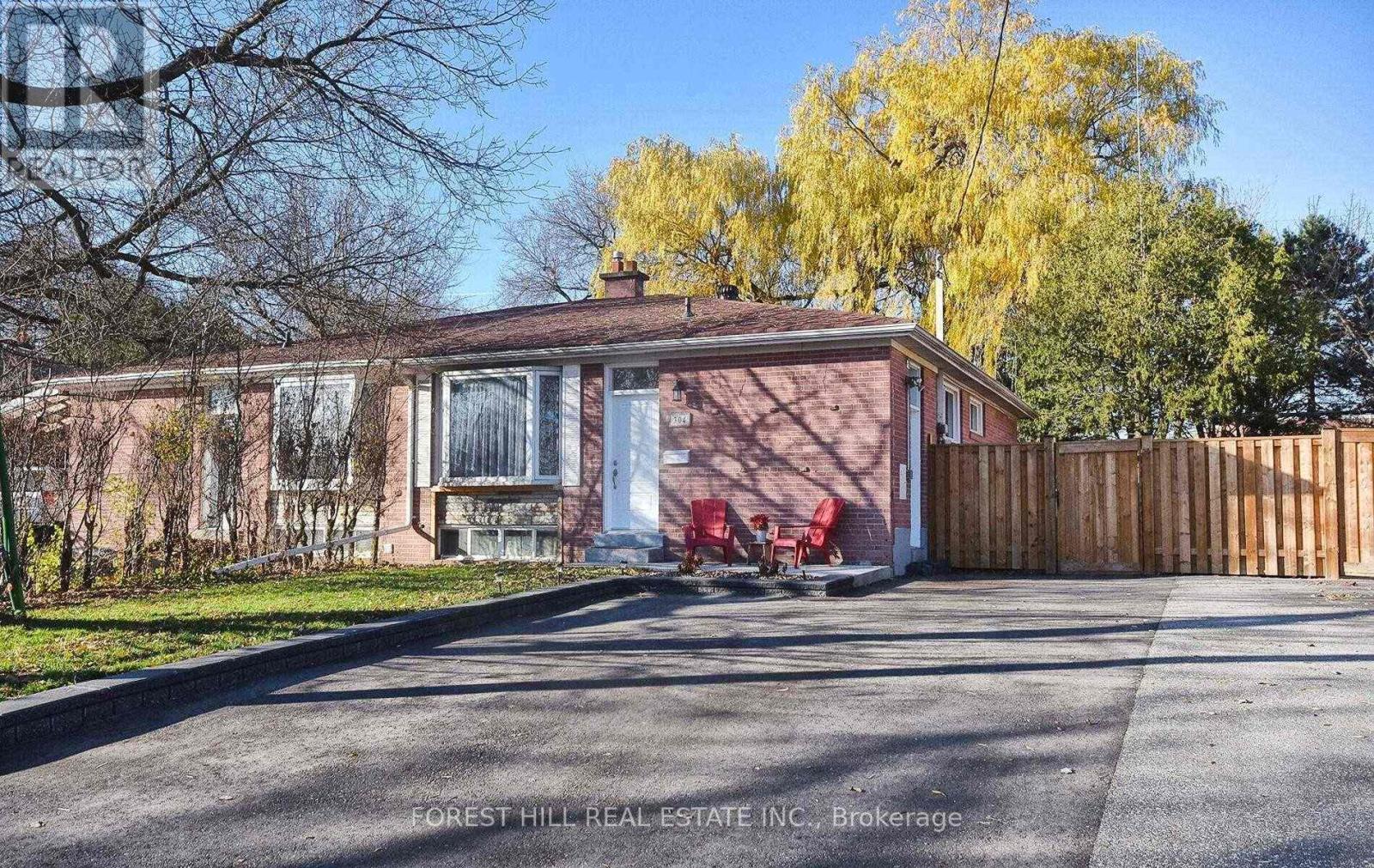 MAIN FL - 304 DEMAINE CRESCENT, Richmond Hill (Crosby)