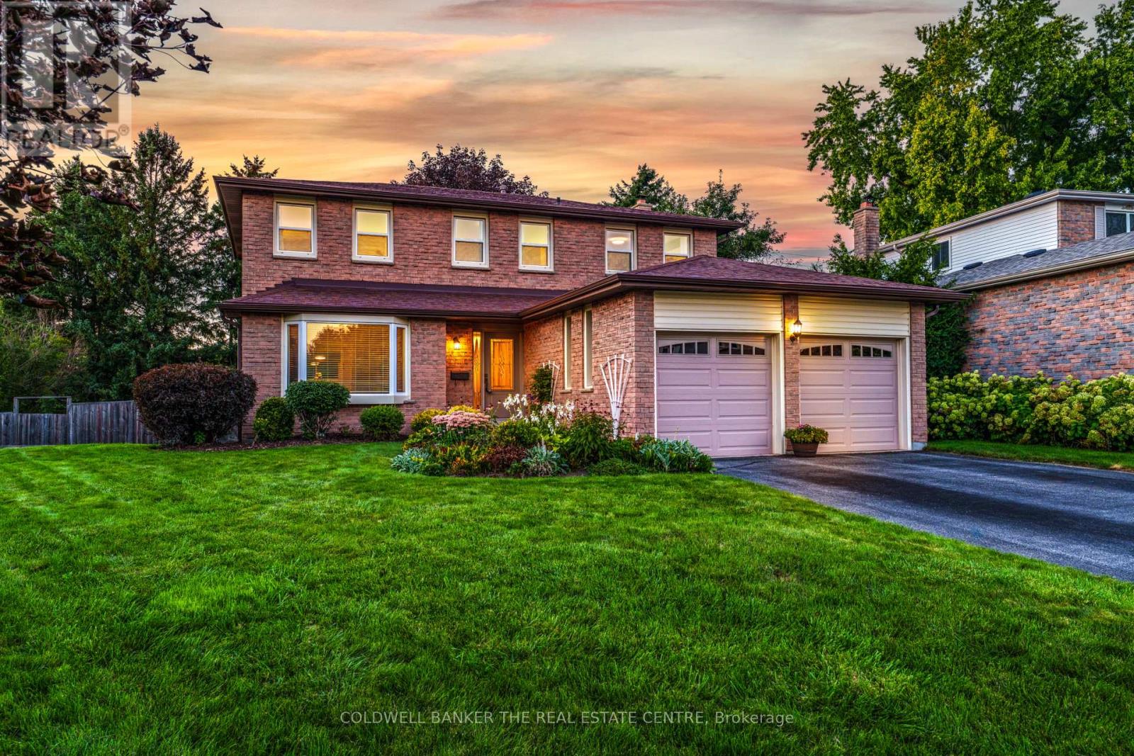 893 ARNOLD CRESCENT, Newmarket (Gorham-College Manor)