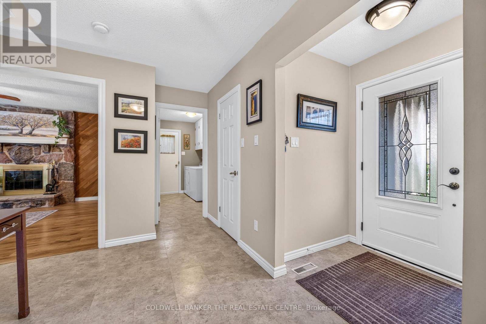 893 ARNOLD CRESCENT, Newmarket (Gorham-College Manor) — photo 4