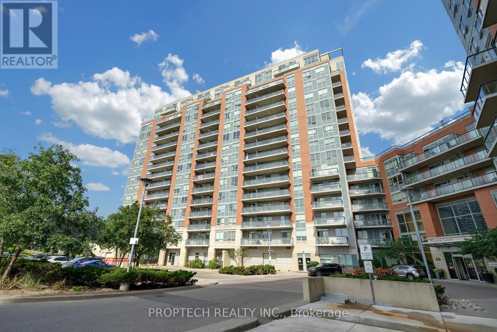 60 SOUTH TOWN CENTRE BOULEVARD, Markham (Unionville)
