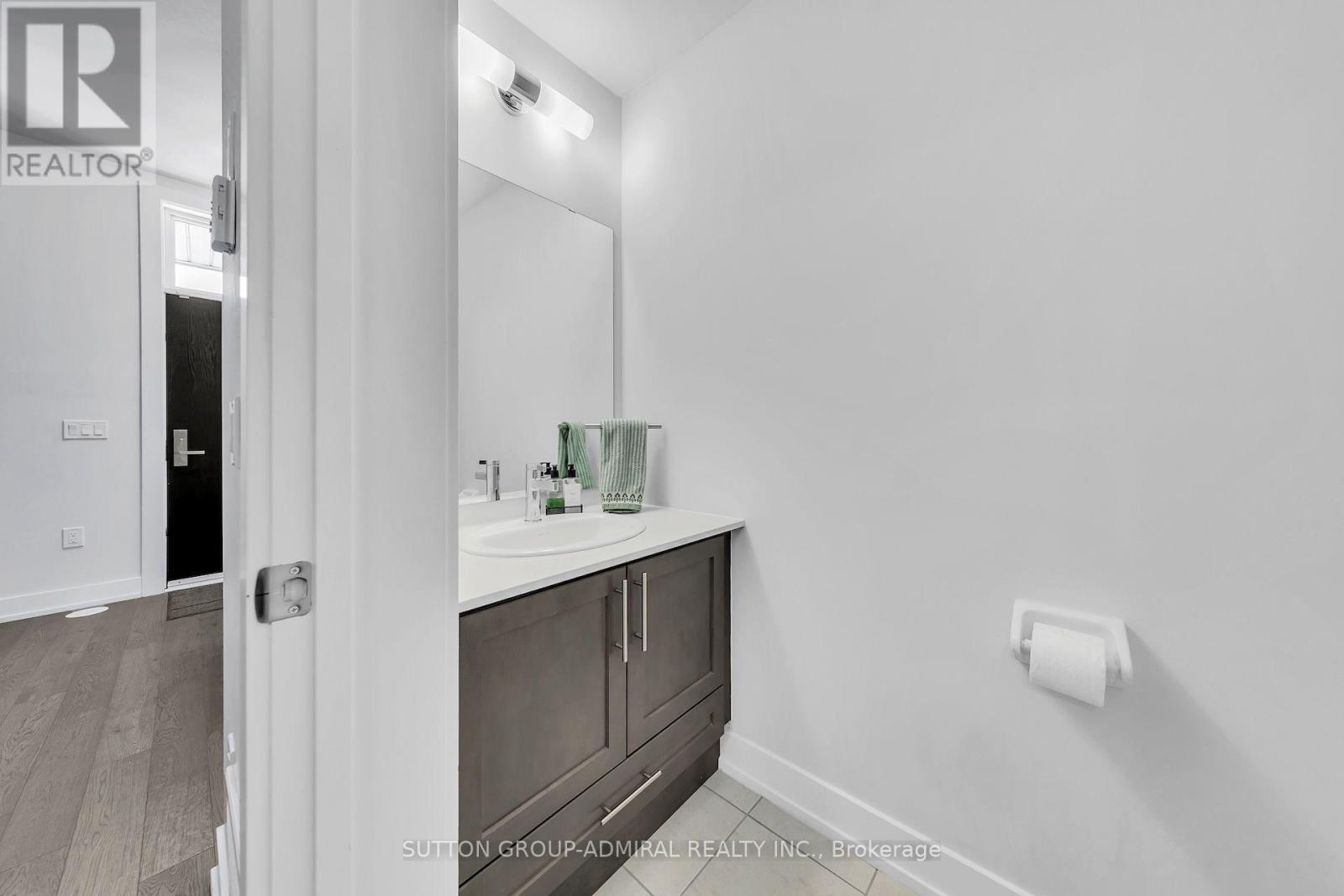 #L-103 9560 ISLINGTON AVENUE - 17