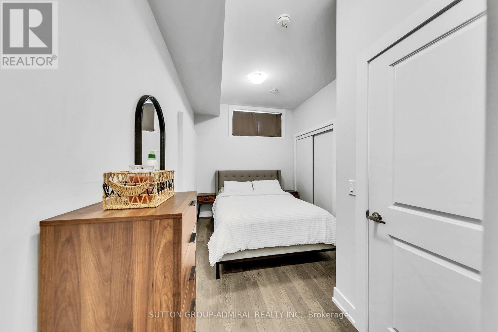 #L-103 9560 ISLINGTON AVENUE - 25
