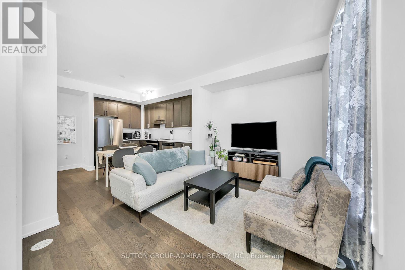 #L-103 9560 ISLINGTON AVENUE - 7