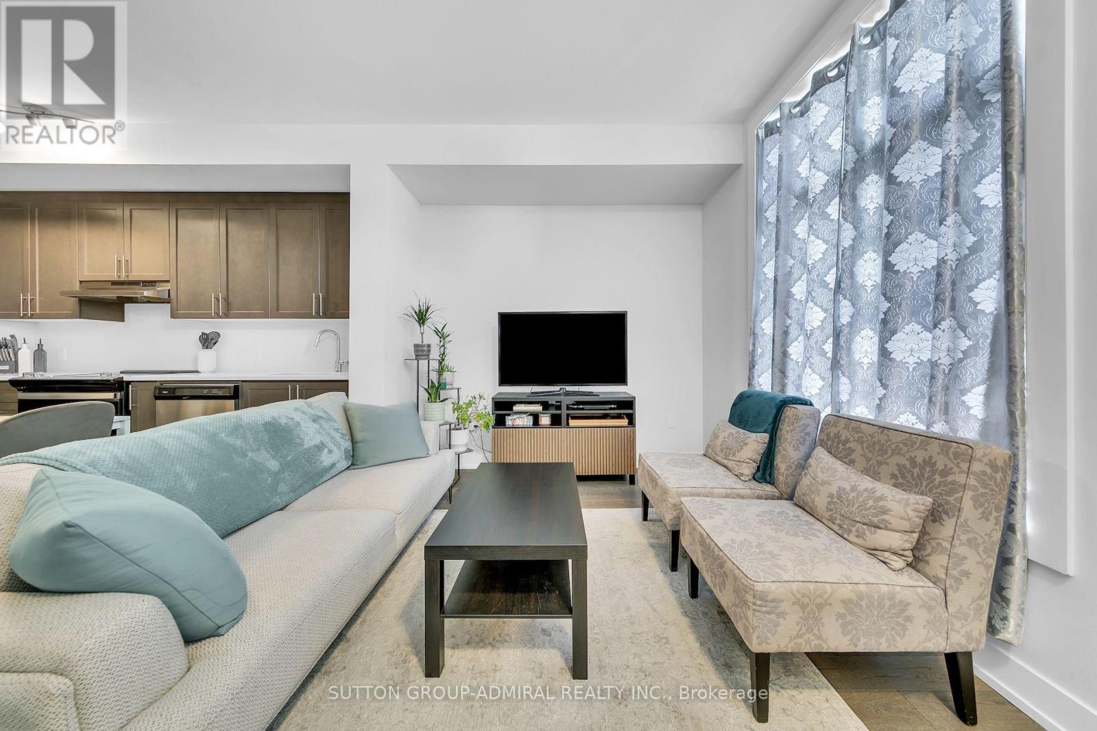 #L-103 9560 ISLINGTON AVENUE - 8