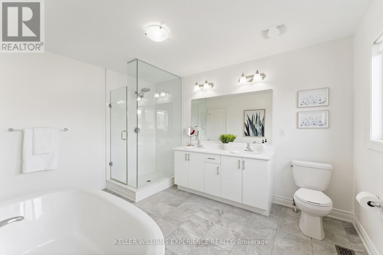 229 BLUE DASHER BOULEVARD - Image 24