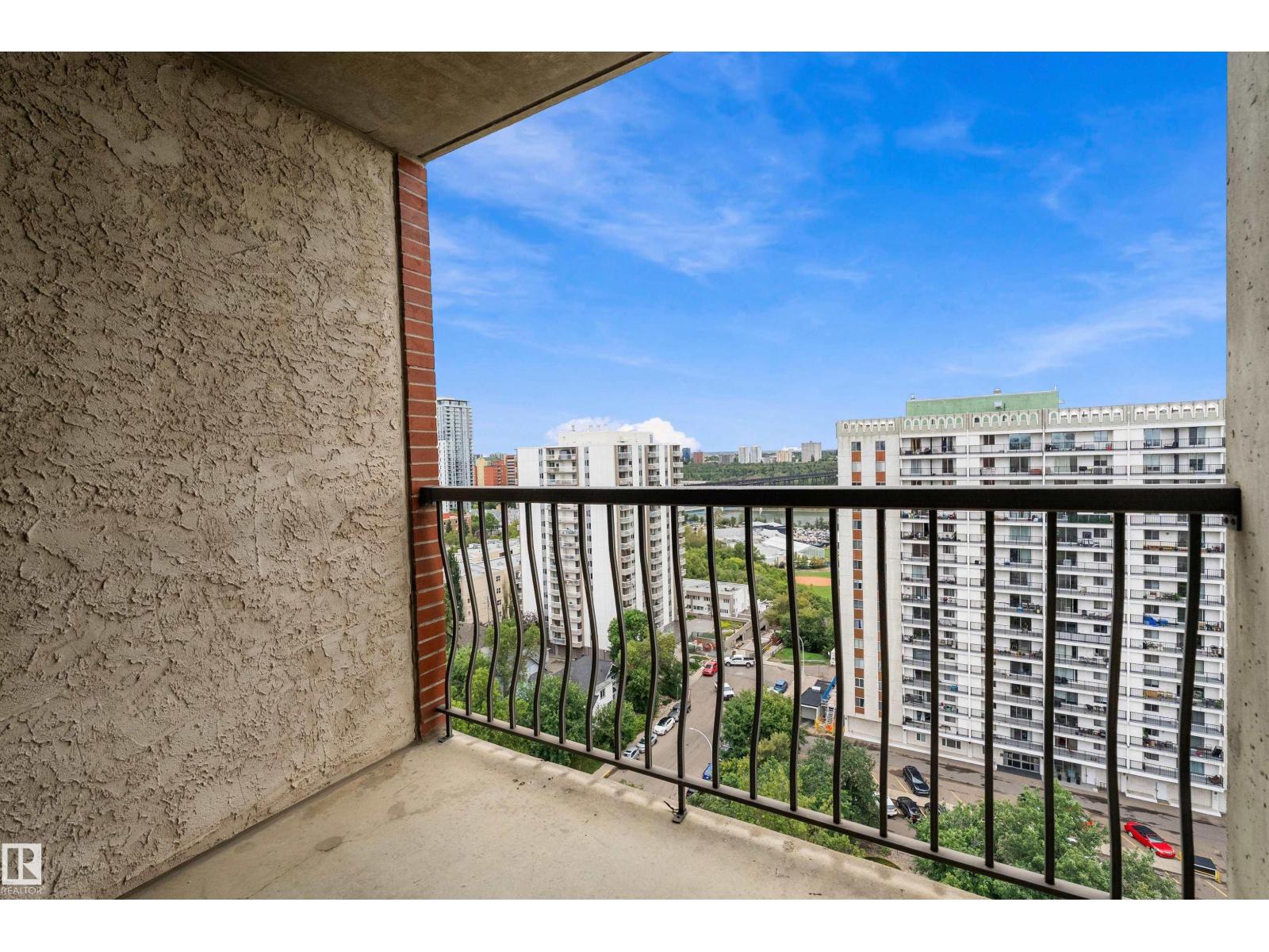 #1704 9916 113 ST NW - 17
