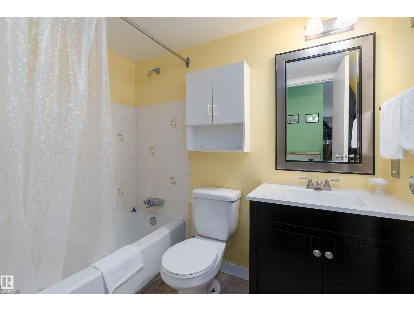 #1704 9916 113 ST NW - Image 27