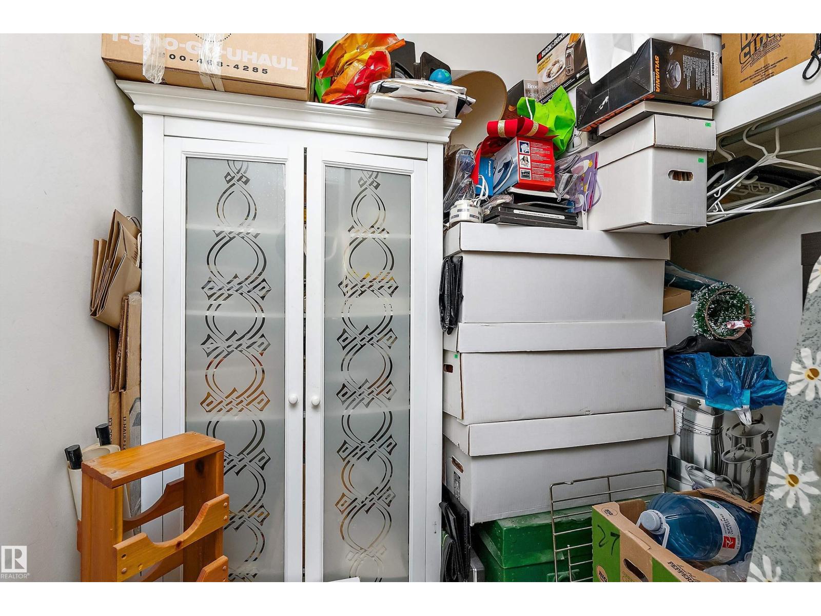 #1704 9916 113 ST NW - Image 29