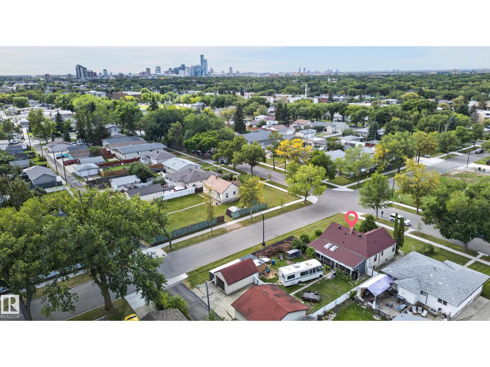 12309 80 ST NW - 5