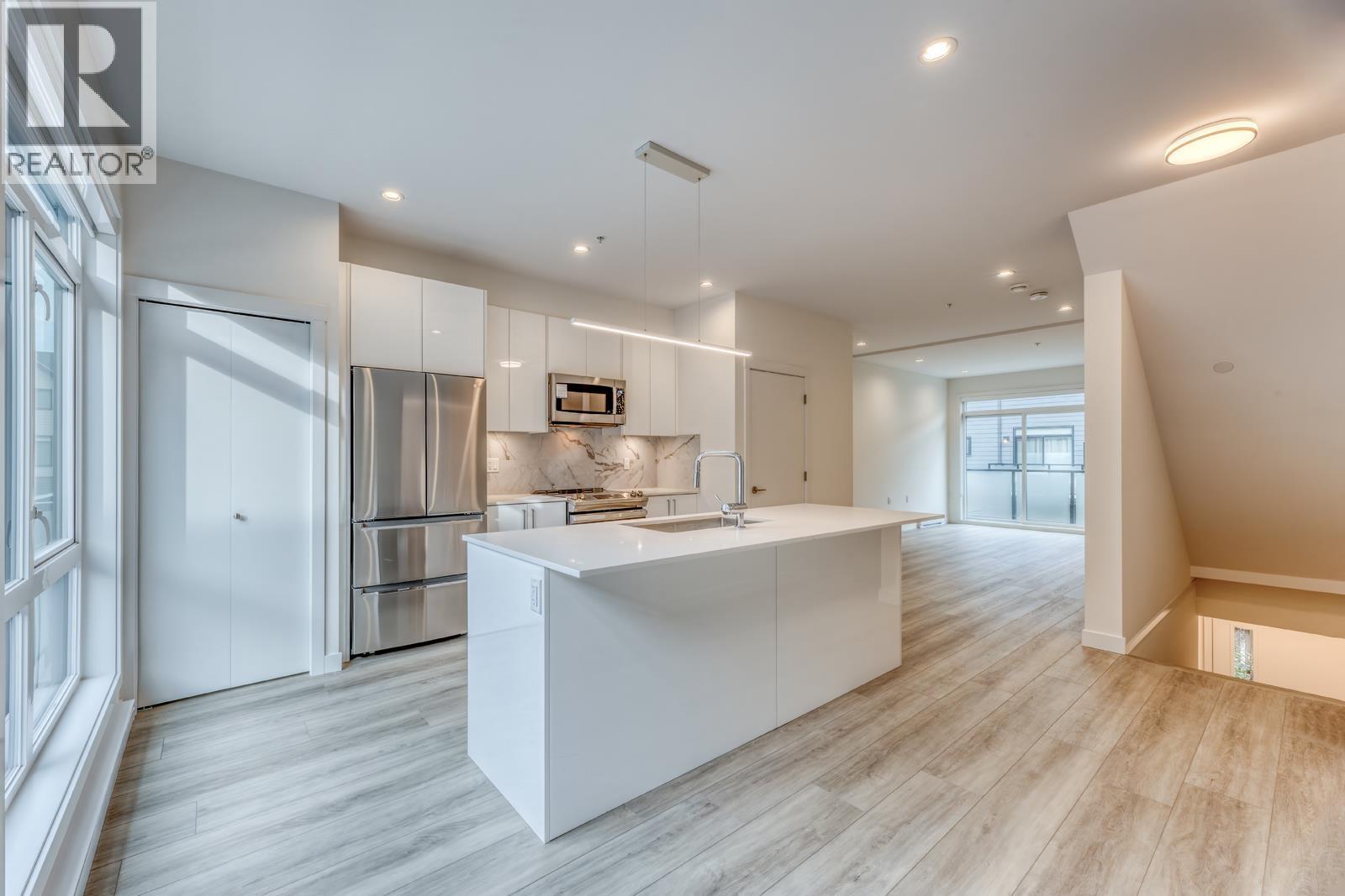 54 4337 BOUNDARY ROAD, Richmond — photo 3