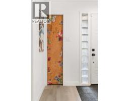 2pc Bathroom - 410 4 Avenue Sw, Medicine Hat, AB T1A4Z9 Photo 6