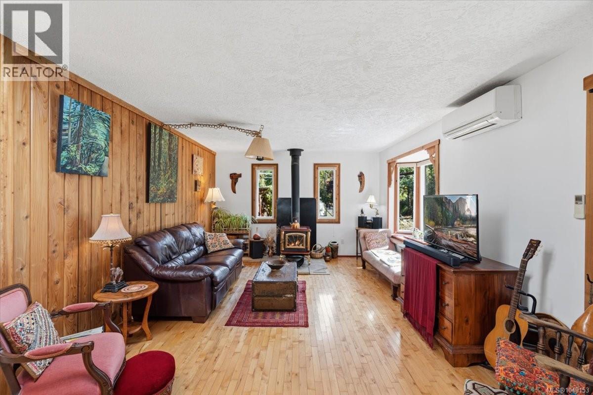 13545 Cedar Rd, Nanaimo