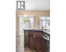 Dining room - 94 Somerset Lane Se, Medicine Hat, AB T1B0E8 Photo 8