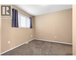 94 Somerset Lane Se, Medicine Hat, AB T1B0E8 Photo 24