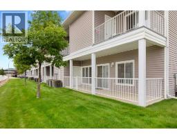 94 Somerset Lane Se, Medicine Hat, AB T1B0E8 Photo 35