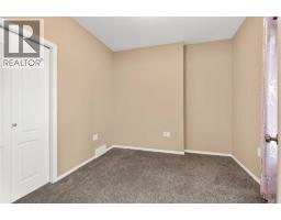 94 Somerset Lane Se, Medicine Hat, AB T1B0E8 Photo 27