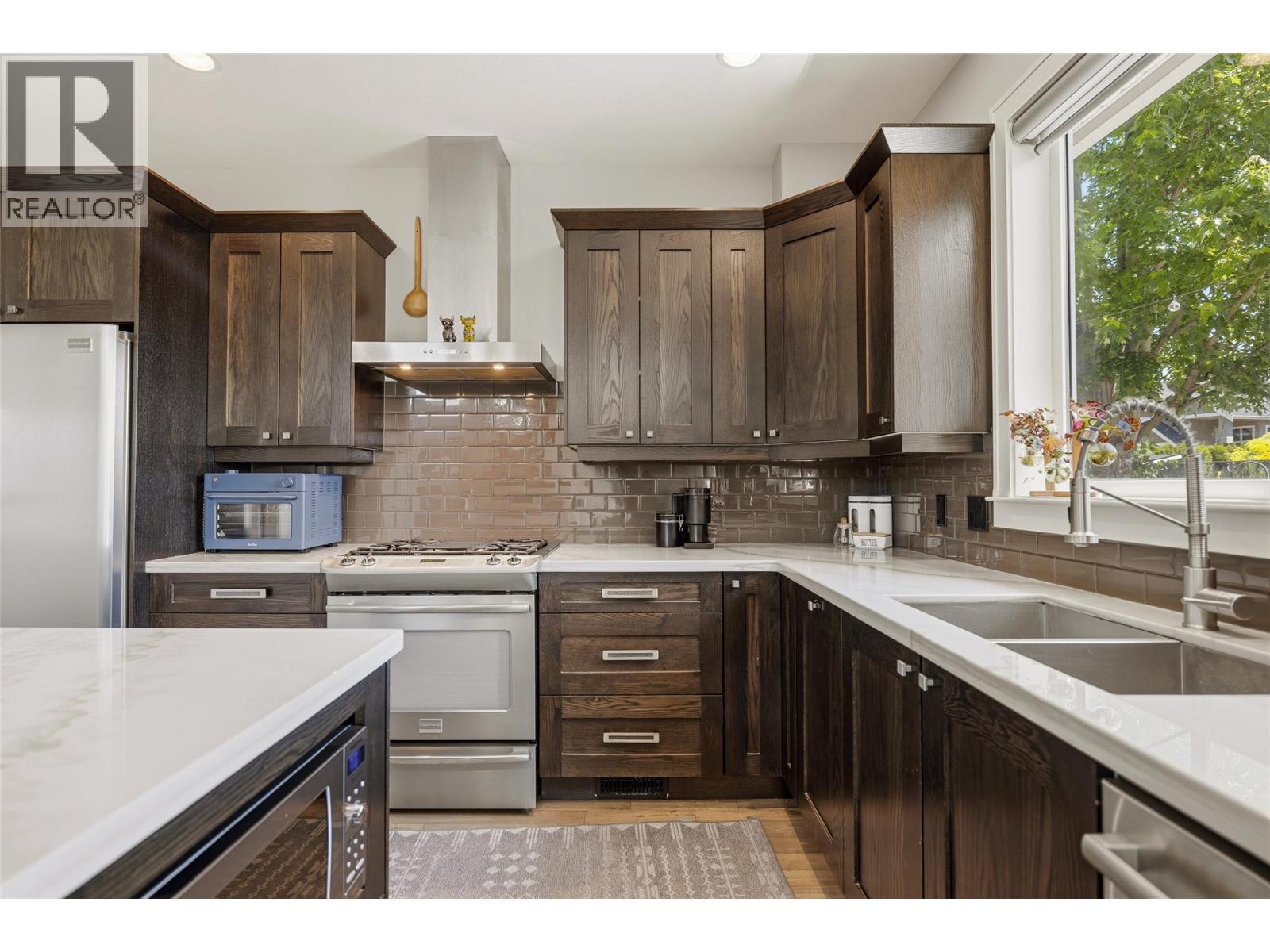147 Skyland Drive, Kelowna