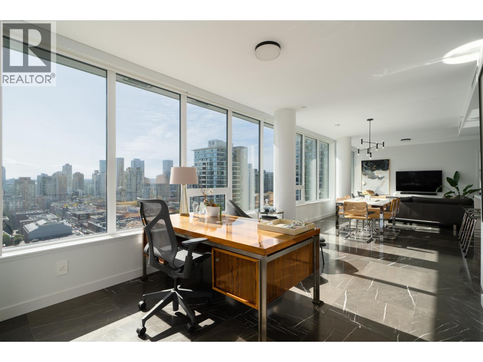 2004 885 CAMBIE STREET, Vancouver — photo 2