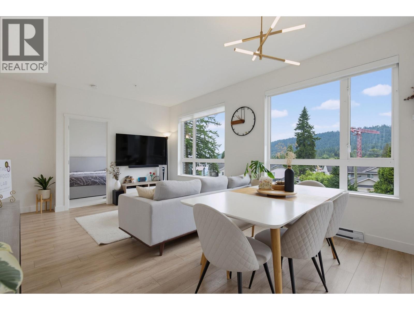 316 735 ANSKAR COURT, Coquitlam
