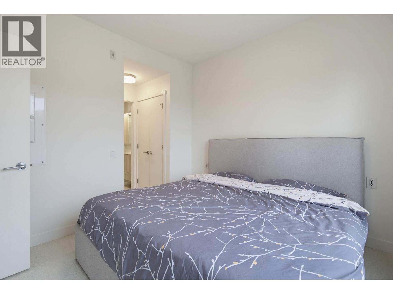 316 735 ANSKAR COURT, Coquitlam