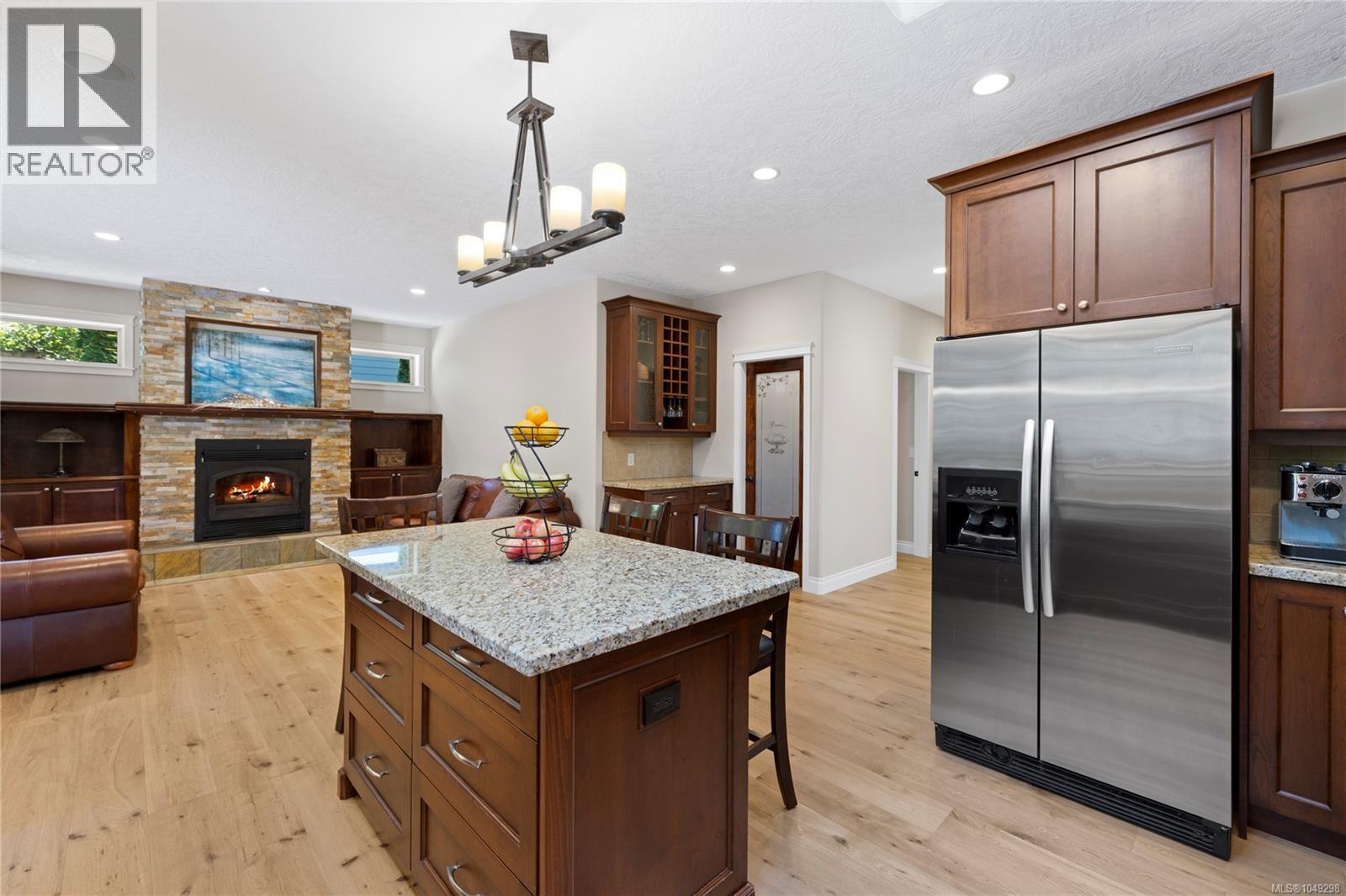 1635 Stone Lake Dr - Image 17