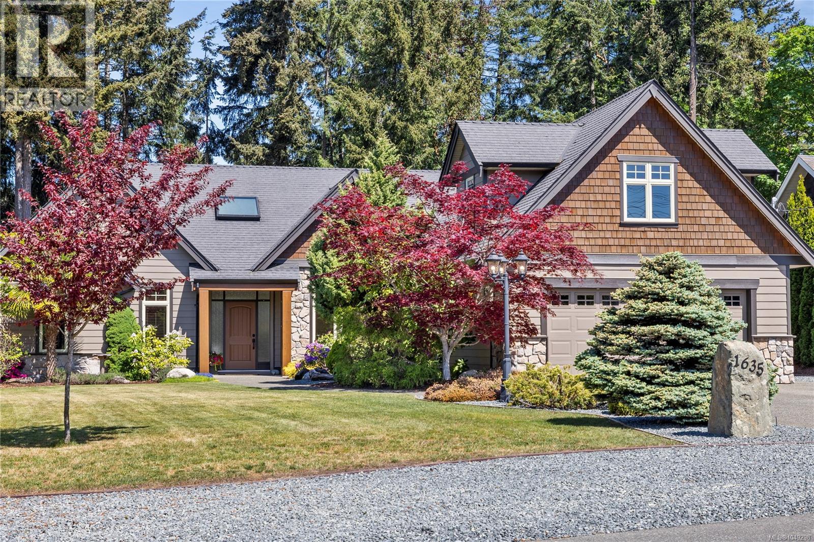 1635 Stone Lake Dr - Image 38