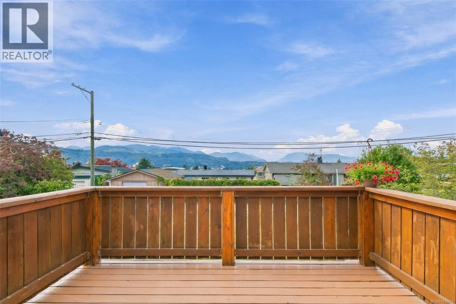 4066 21st Ave - Image 10