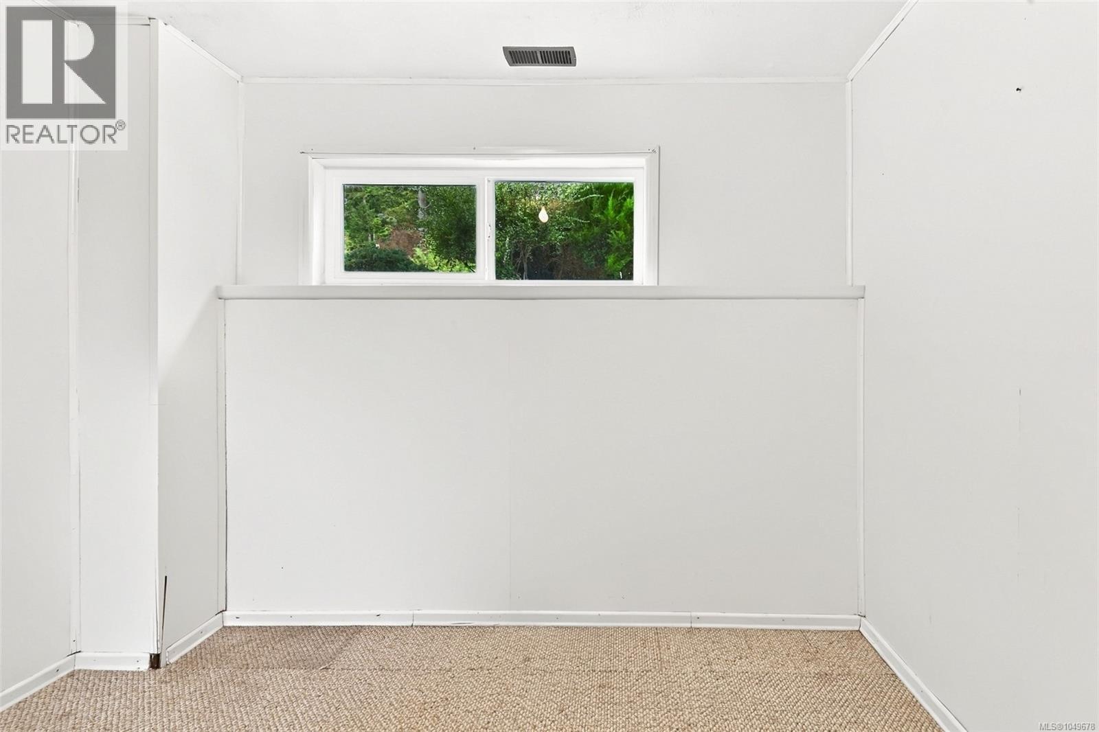 4066 21st Ave - Image 19