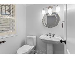 964 Queen Street W, Mississauga, ON L5H4J7 Photo 17