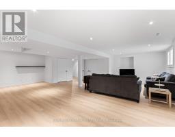 964 Queen Street W, Mississauga, ON L5H4J7 Photo 39