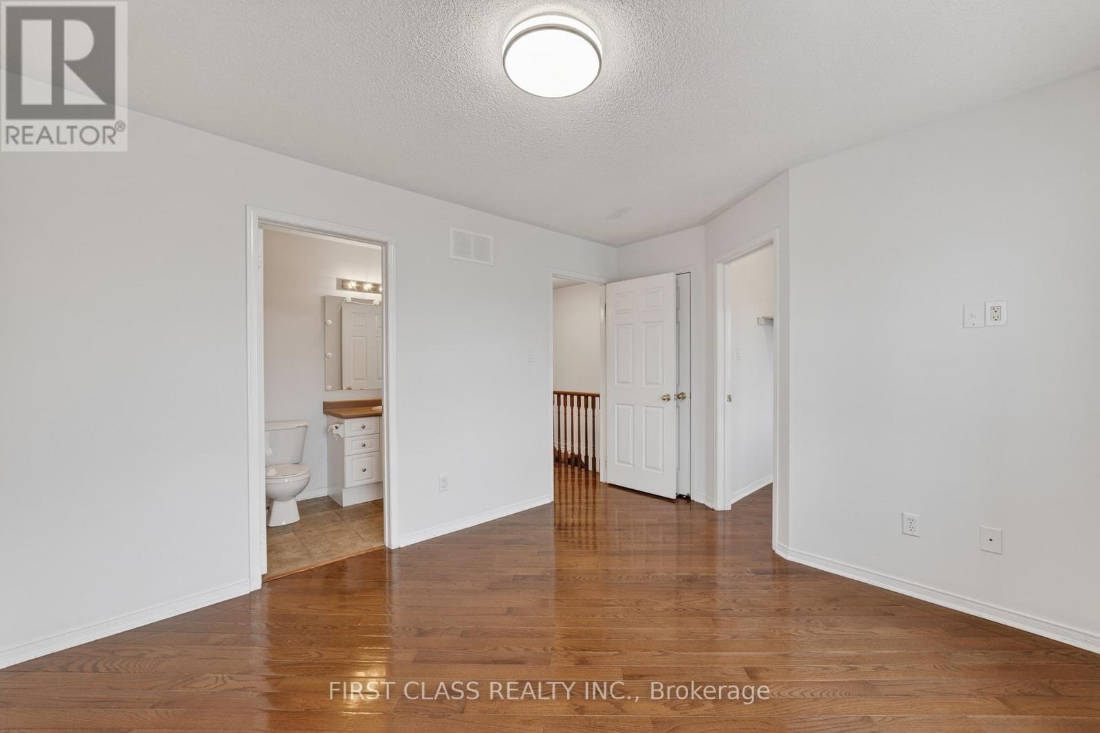 #TH10 3076 LAKE SHORE BOULEVARD W - Image 28
