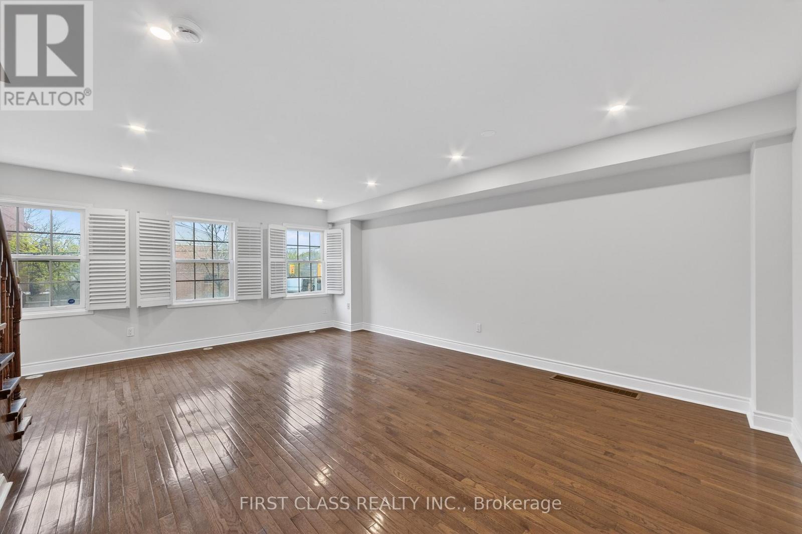 TH10 - 3076 LAKE SHORE BOULEVARD W, Toronto (New Toronto) — photo 9