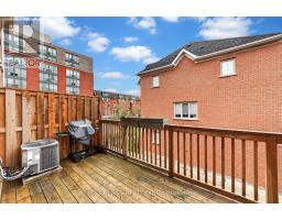 Th10 - 3076 Lake Shore Boulevard W, Toronto, ON M8V1K3 Photo 32