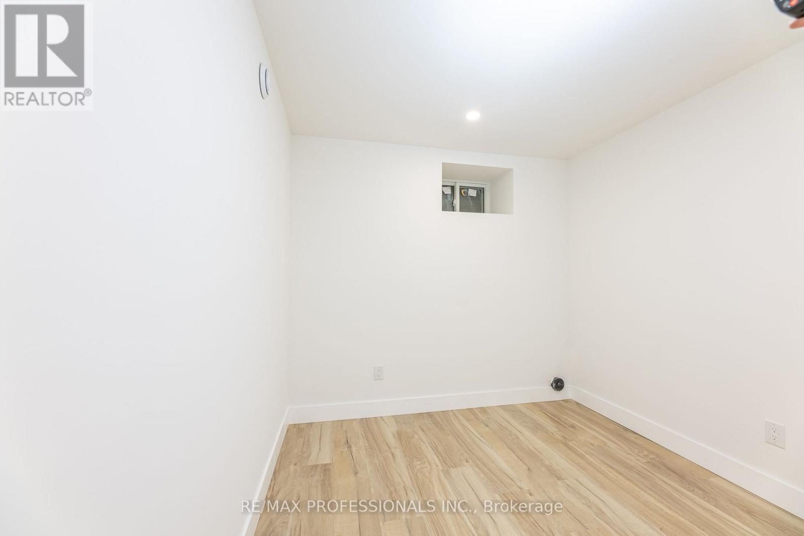 D - 130 JANE STREET, Toronto (Lambton Baby Point) — photo 8