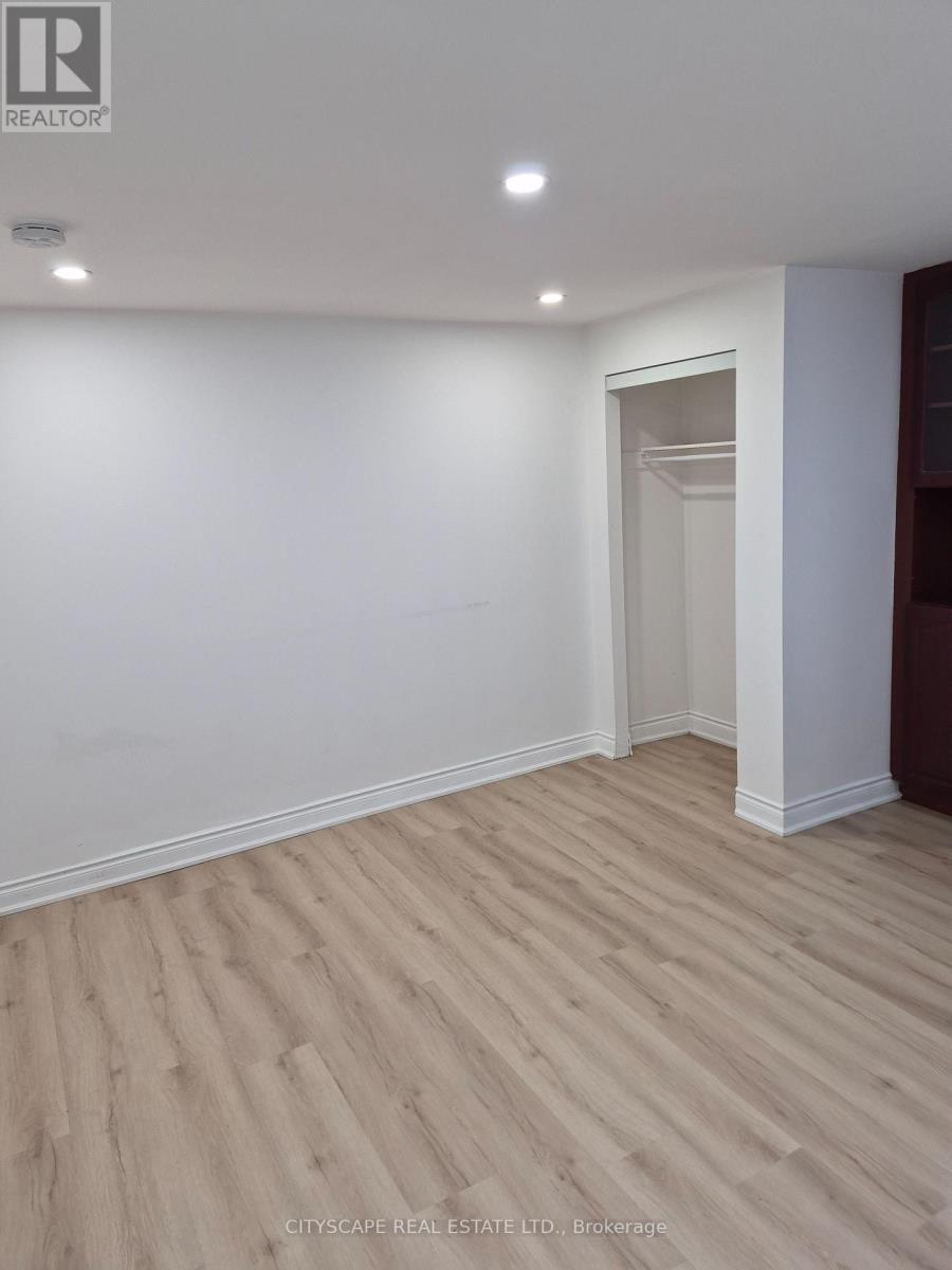 BSMT - 368 SARDINIA DRIVE, Mississauga (Hurontario) — photo 6