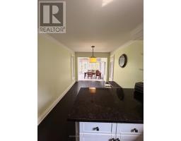3501 Kingbird Court, Mississauga, ON L5L2P9 Photo 9