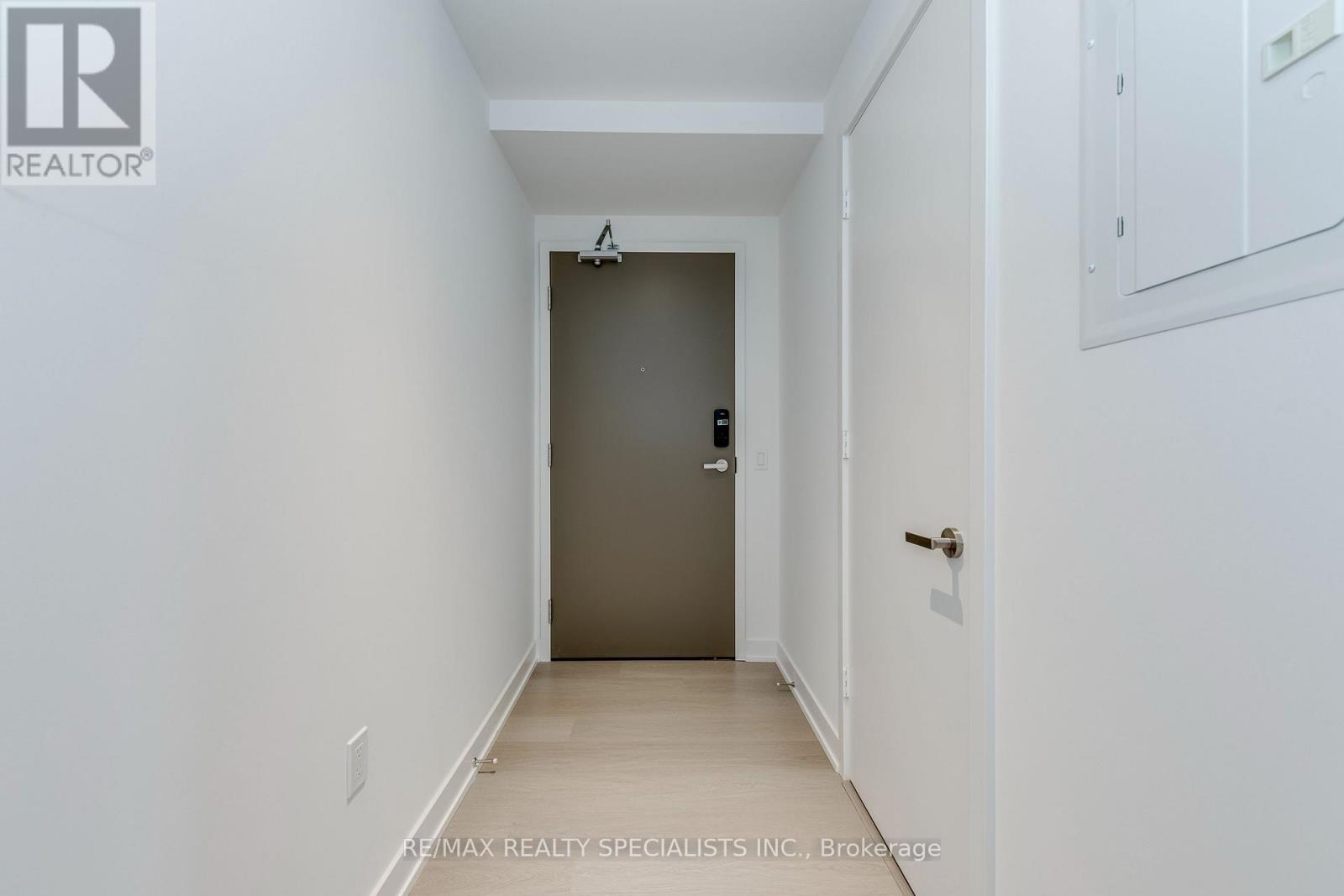 2705 - 448 BURNHAMTHORPE ROAD, Mississauga (City Centre) — photo 5