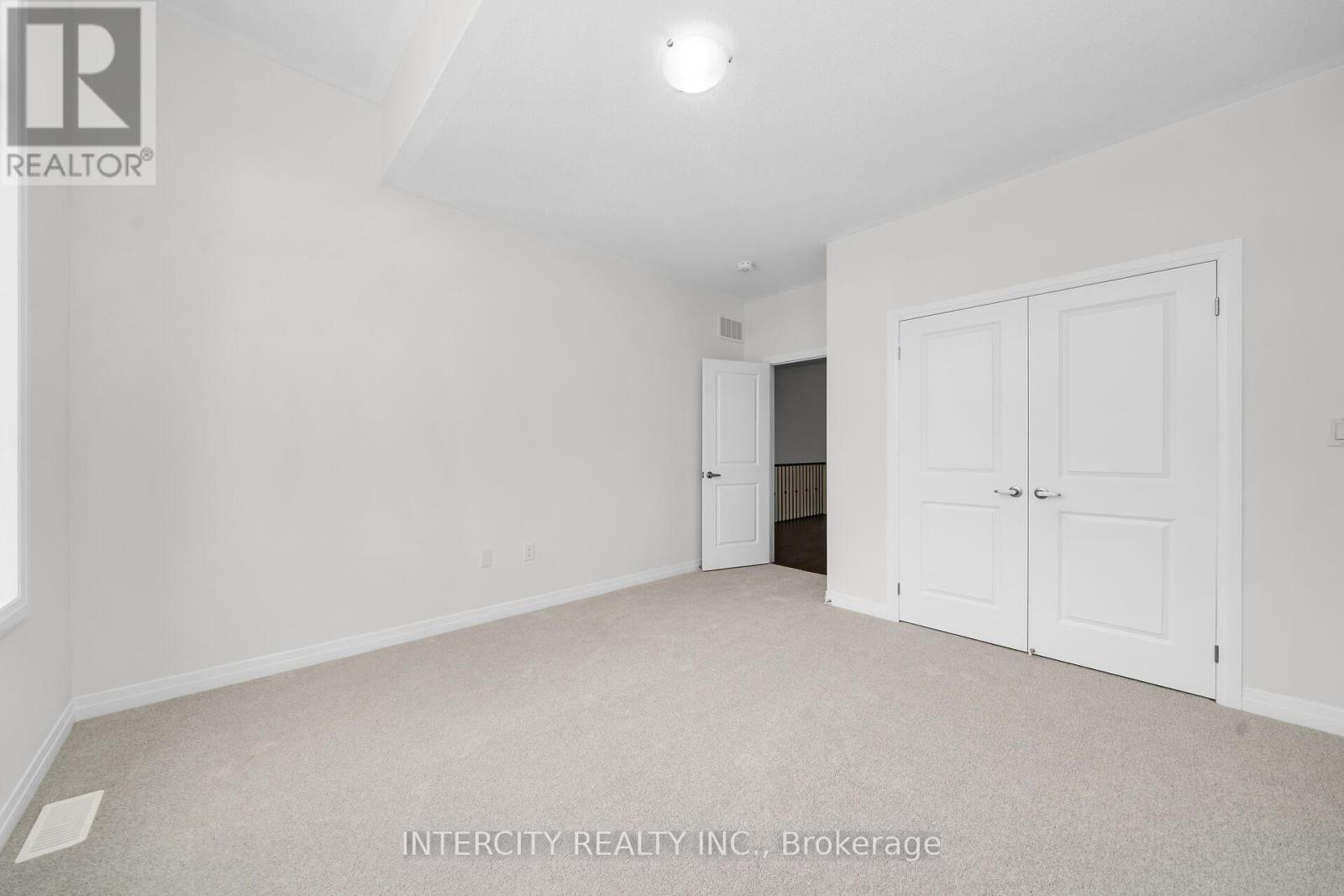 #LOT 145 43 SPEERS AVENUE - 28