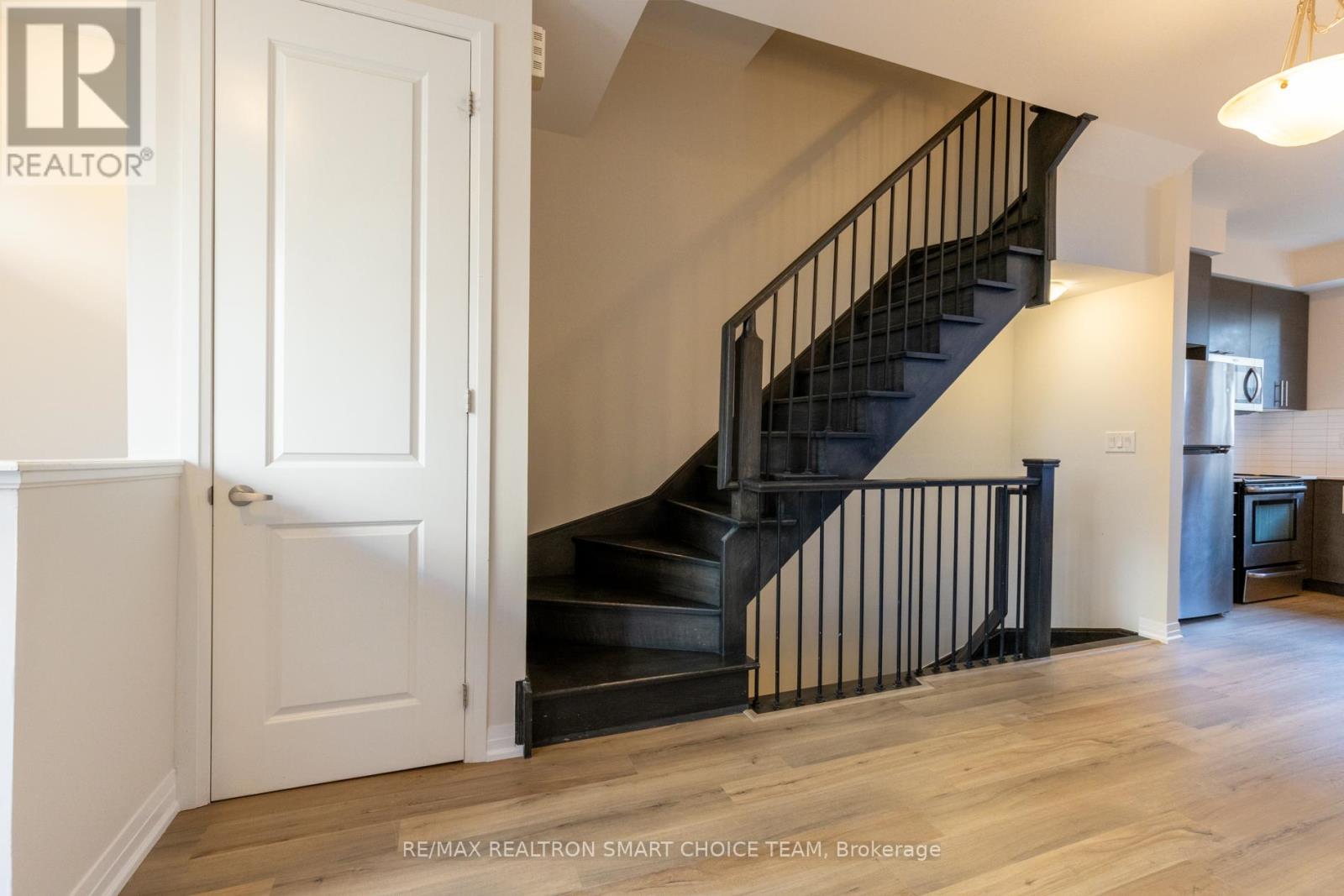 2 - 80 THOMAS MULHOLLAND DRIVE, Toronto (Downsview-Roding-CFB) — photo 7
