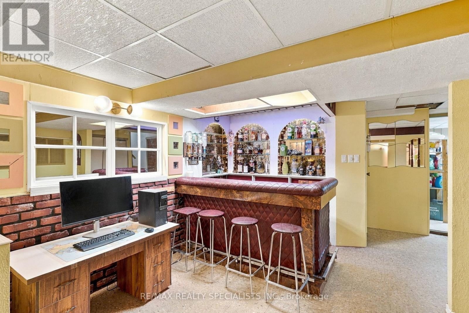 93 BURLINGTON STREET - Image 36