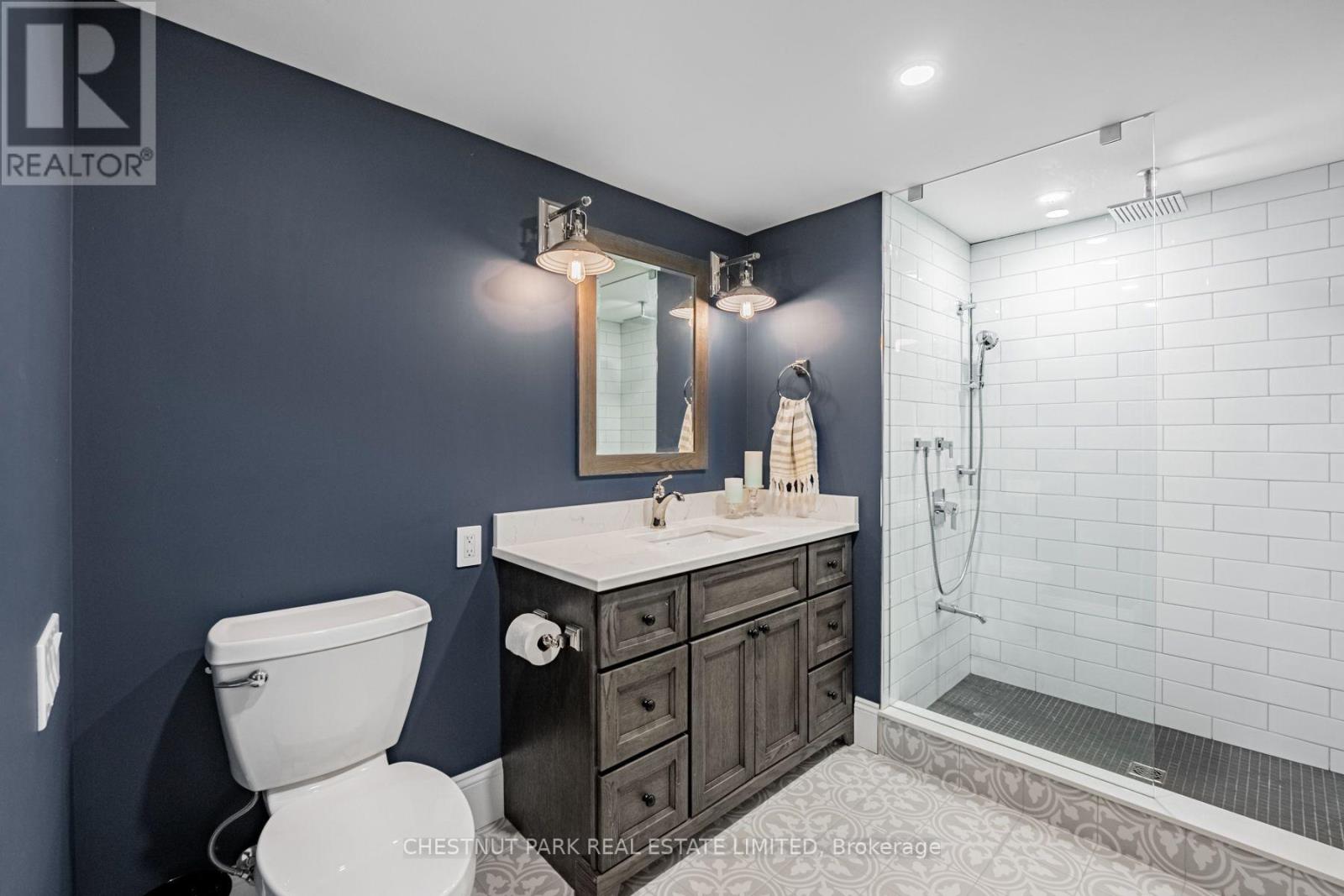 4380 SPRUCE AVENUE - Image 32